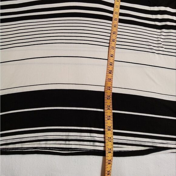 BCBG MaxAzria Lucilla Top Tunic Size M/L - Picture 7 of 7